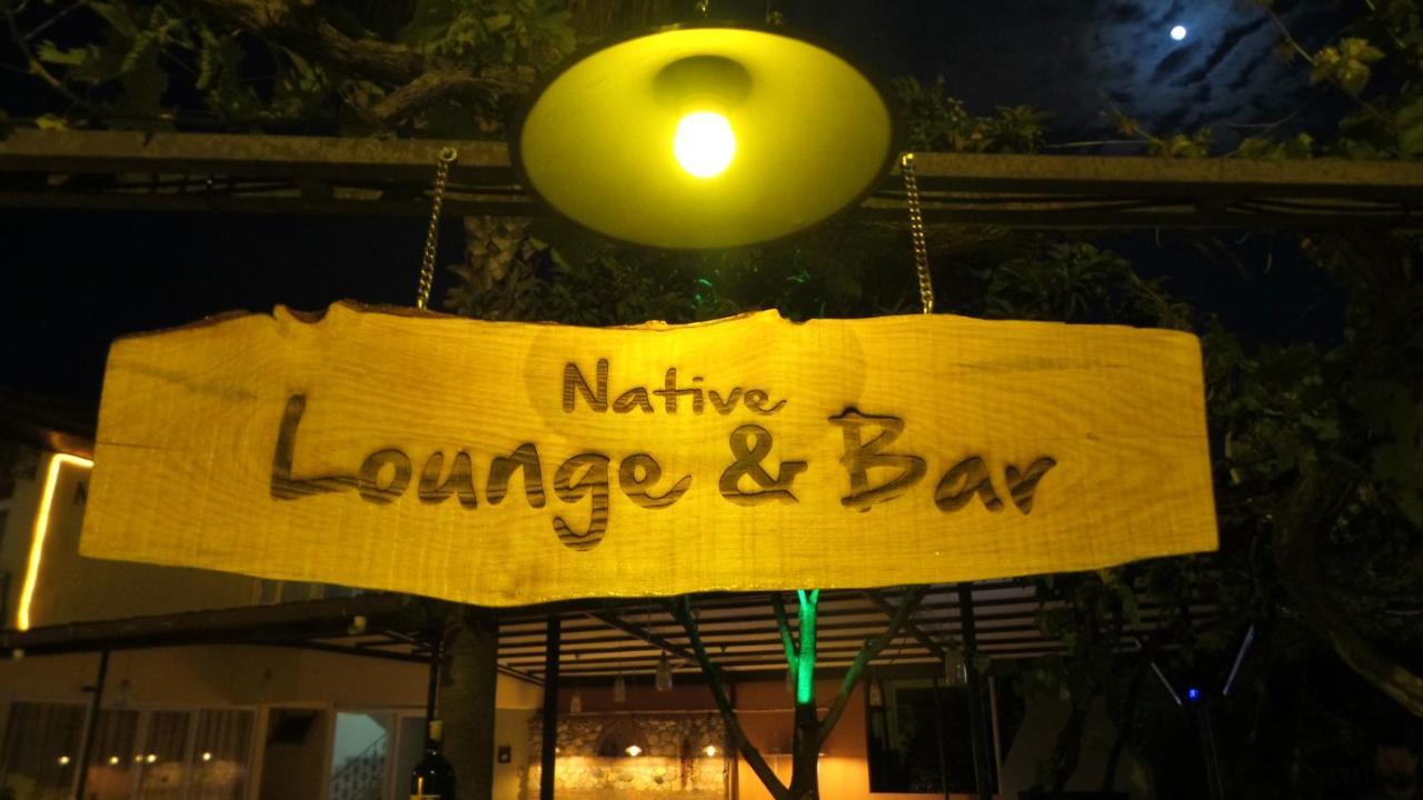 Native Hotel ออวาจิค ภายนอก รูปภาพ