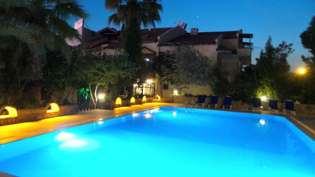 Native Hotel ออวาจิค ภายนอก รูปภาพ